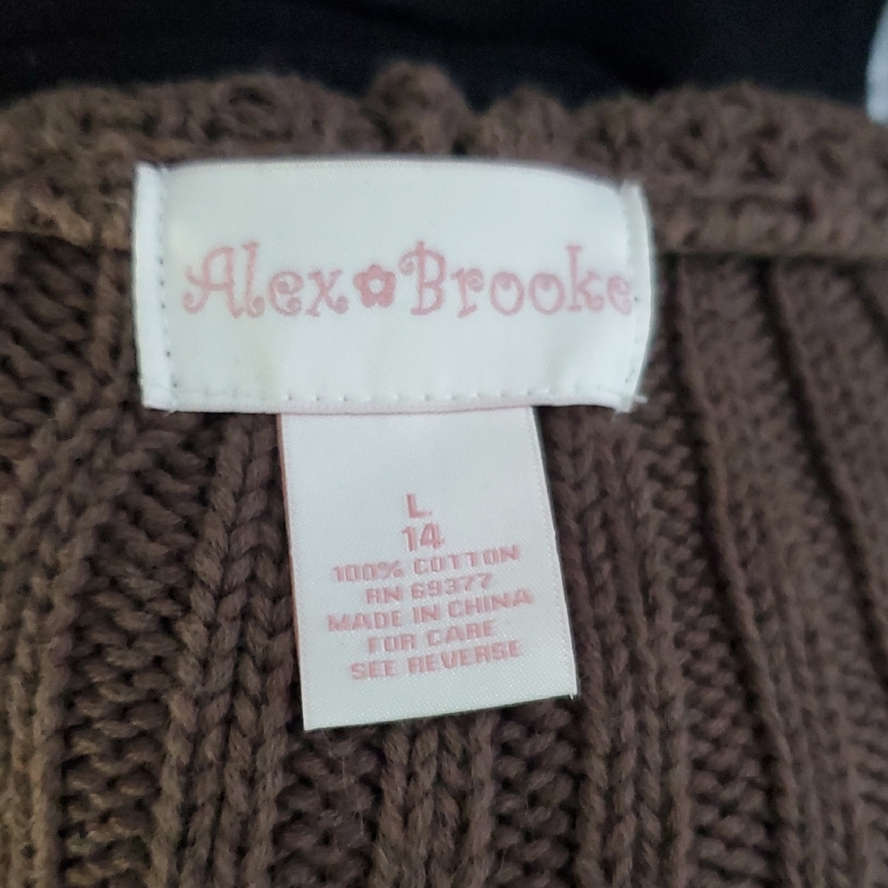 Cozy Brown Women's Cardigan Sweater - Picture 4 of 4